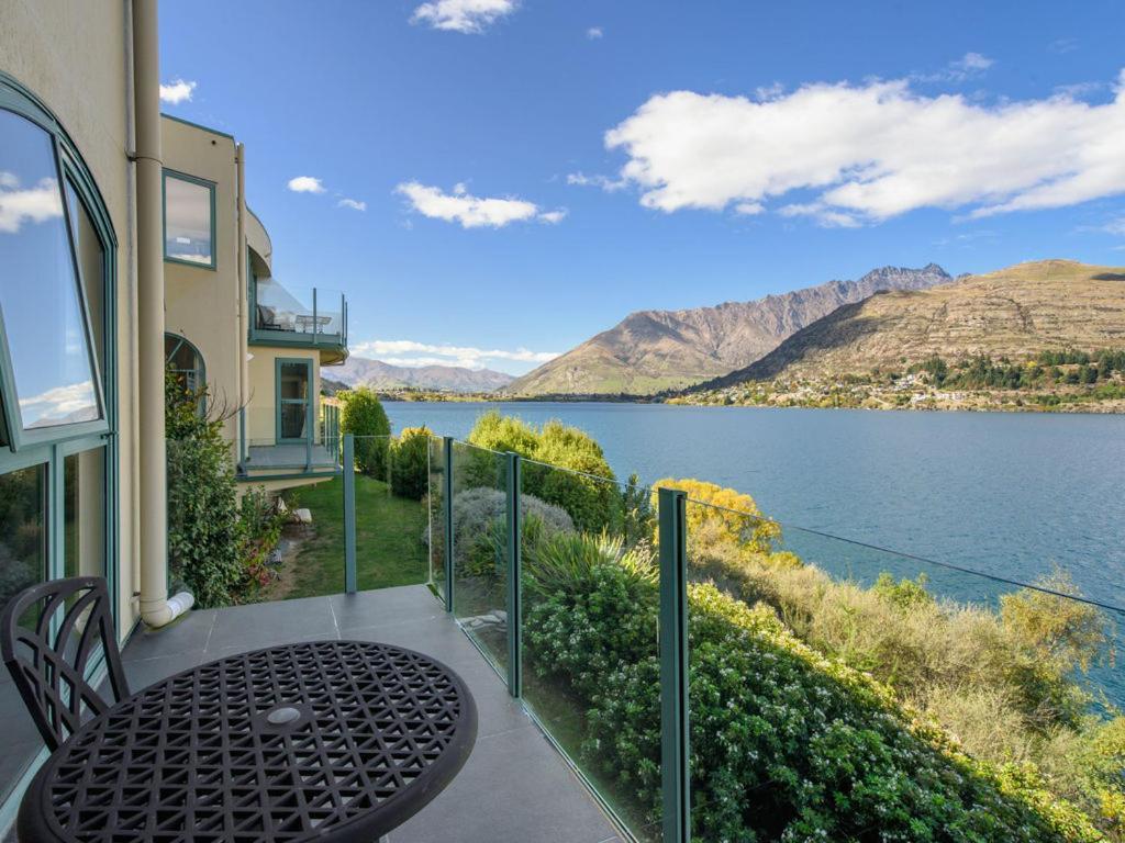 Lakefront Living At Remarkables Retreat - Unit 4 Queenstown Buitenkant foto