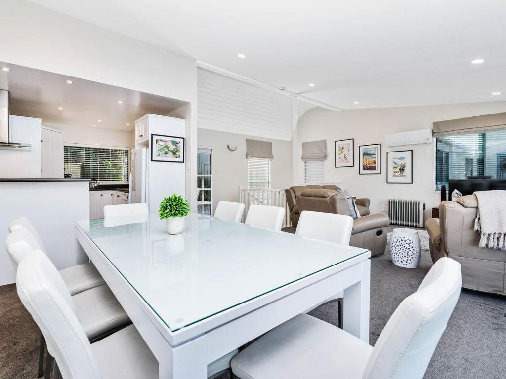 Lakefront Living At Remarkables Retreat - Unit 4 Queenstown Buitenkant foto