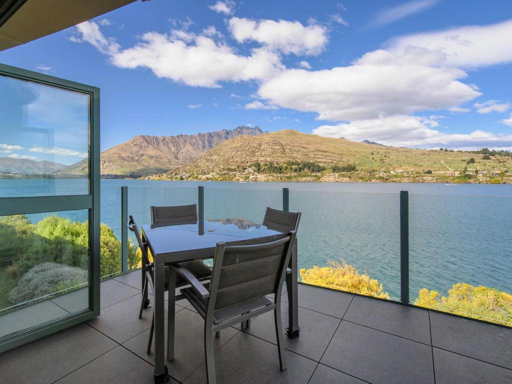 Lakefront Living At Remarkables Retreat - Unit 4 Queenstown Buitenkant foto